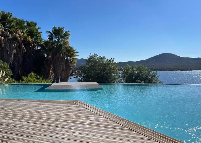 Casa Di Daisy - T2 Les Pieds Dans L'eau Et Piscine