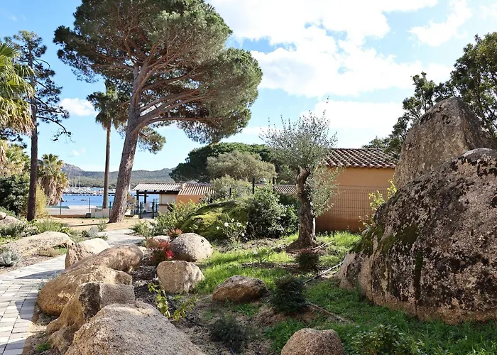 Casa Di Daisy - T2 Les Pieds Dans L'eau Et Piscine