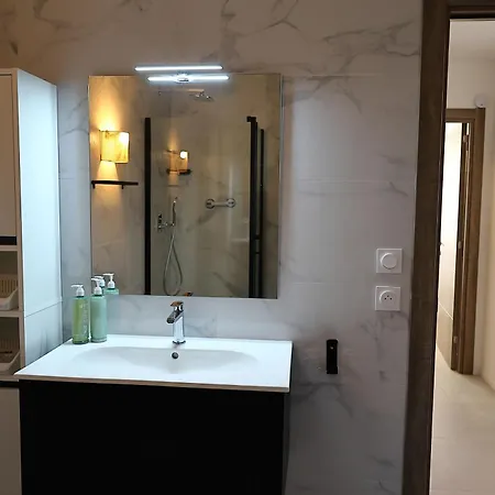 Διαμέρισμα Casa Di Daisy - T2 Les Pieds Dans L'eau Et Piscine