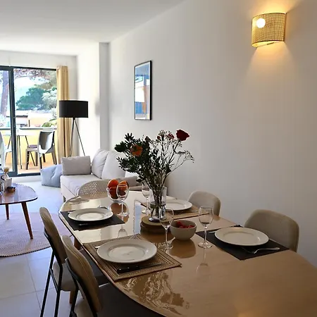 Casa Di Daisy - T2 Les Pieds Dans L'eau Et Piscine Daire Pianottoli-Caldarello (Corsica)