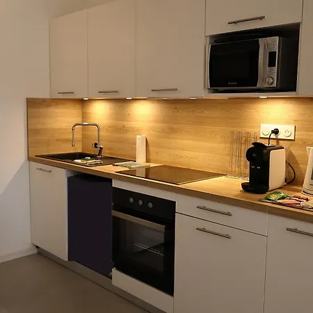 Casa Di Daisy - T2 Les Pieds Dans L'eau Et Piscine