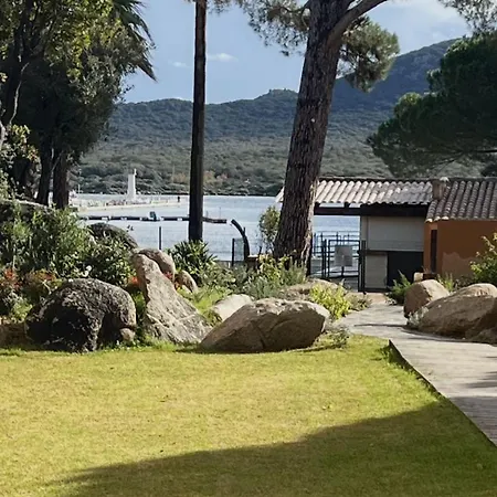 דירה Casa Di Daisy - T2 Les Pieds Dans L'eau Et Piscine פיאנוטולי-קלדרלו