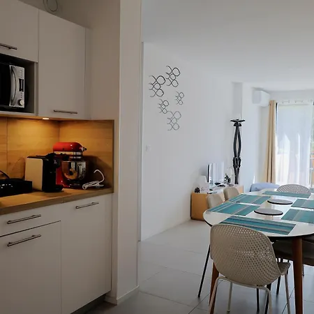 Apartament Casa Di Daisy - T2 Les Pieds Dans L'eau Et Piscine