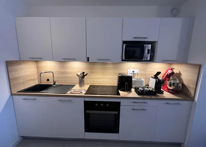 דירה Casa Di Daisy - T2 Les Pieds Dans L'eau Et Piscine פיאנוטולי-קלדרלו